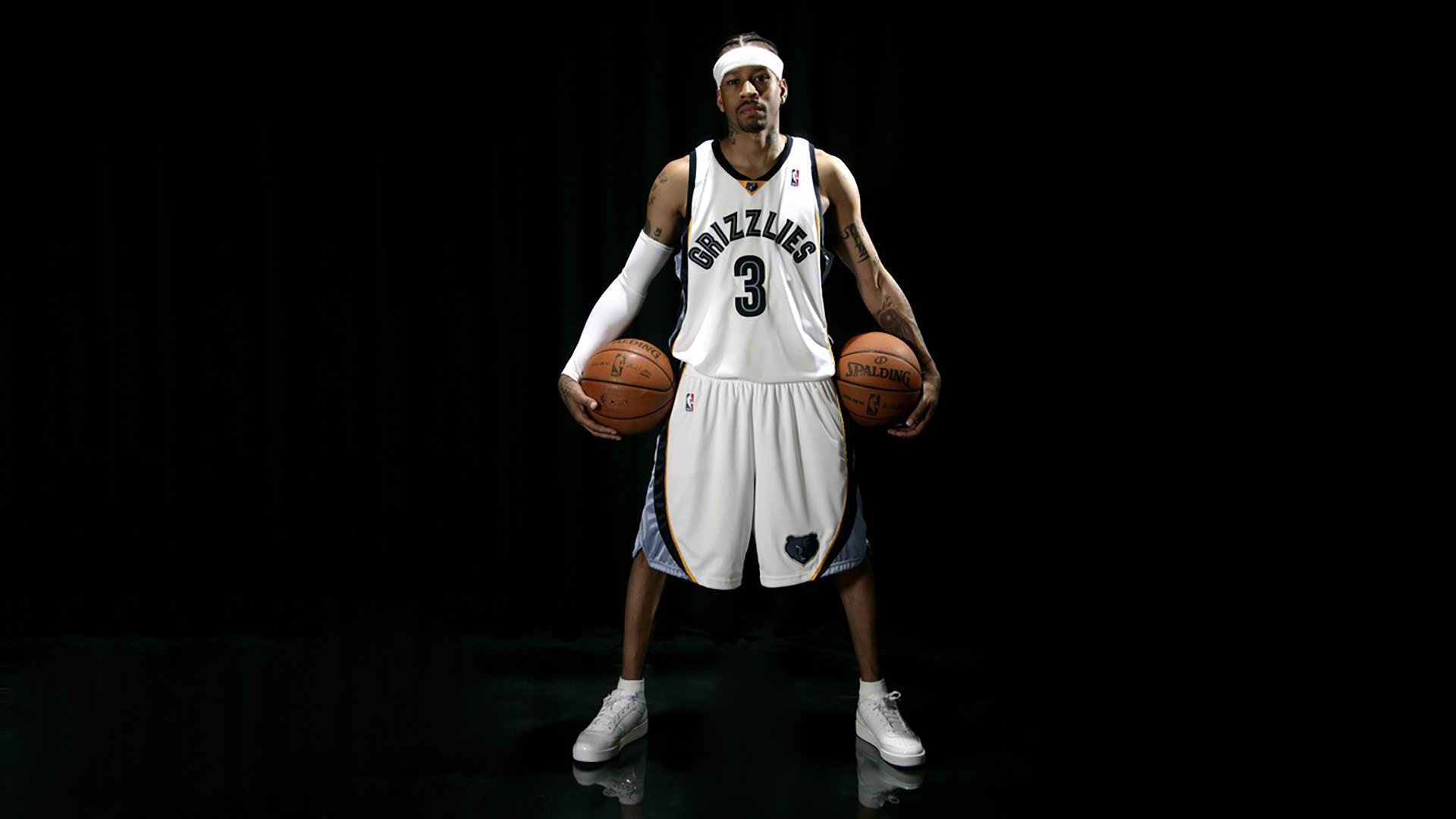 达拉斯独行侠首回合惊险皇家马德里,萨巴伦卡砍下16记关键球,全场沸腾